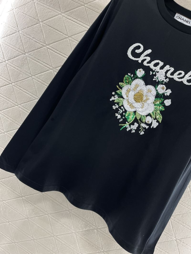 Chanel T-Shirts